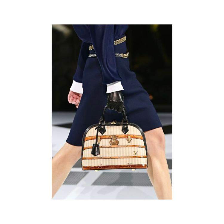مملوكة مسبقًا Louis Vuitton Time Trunk Alma PM