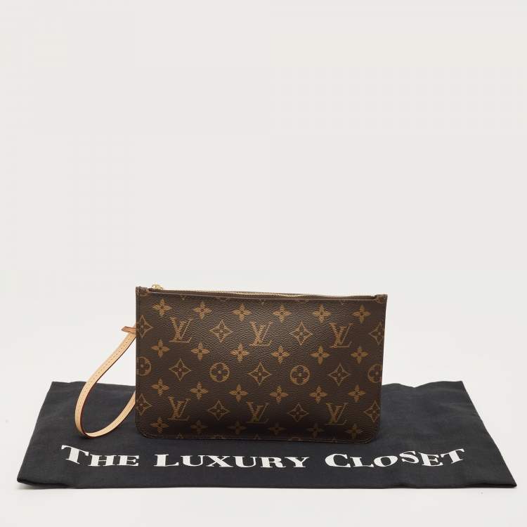 Pre Owned Louis Vuitton Monogram Neverfull MM Pouch