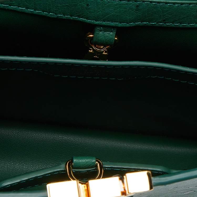 Pre Owned Louis Vuitton Green Ostrich Leather Capucines BB Bag
