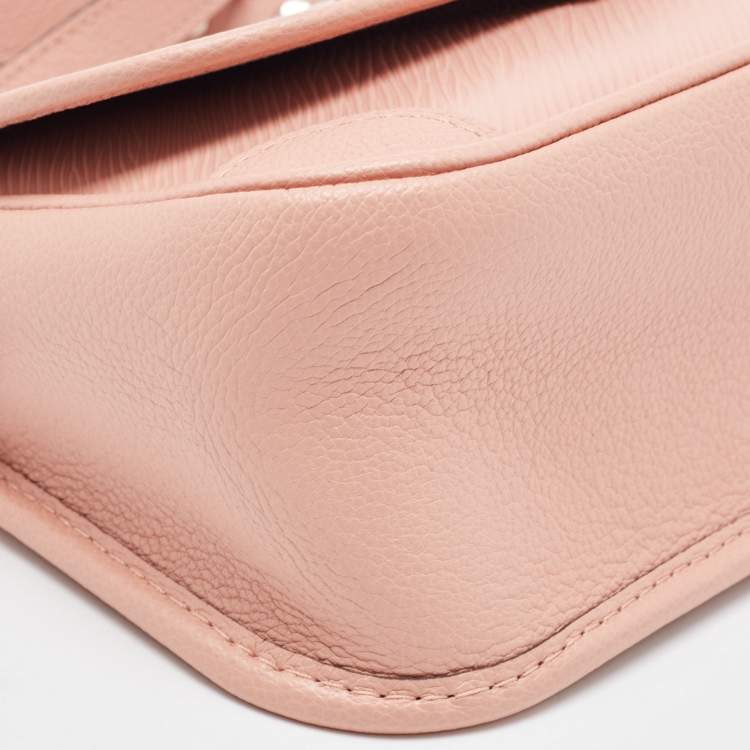 Pre Owned Louis Vuitton Rose Trianon Pink Epi Leather Buci Bag