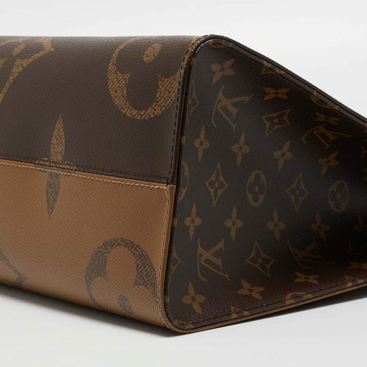 مملوكة مسبقًا Louis Vuitton Reverse Monogram Canvas Giant Onthego MM Bag