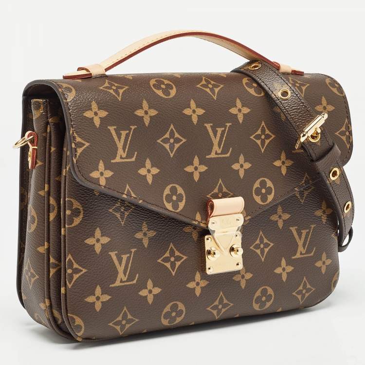 Pre Owned Louis Vuitton Monogram Canvas Pochette Metis Bag