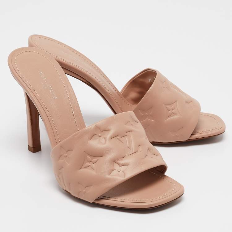 Pre Owned Louis Vuitton Beige Leather Revival Slide Sandals Size 39