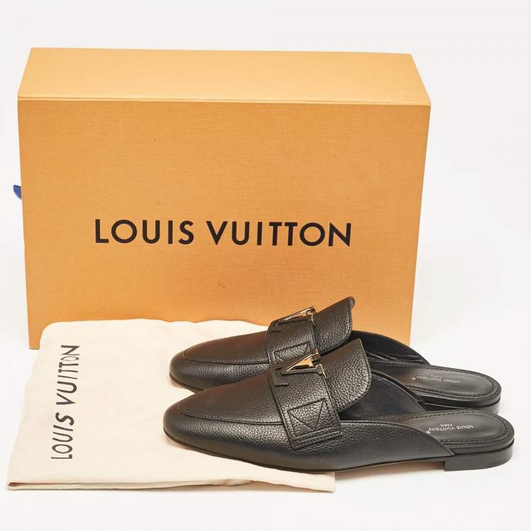 Pre Owned Louis Vuitton Black Leather LV Capri Open Loafer Mules Size 37
