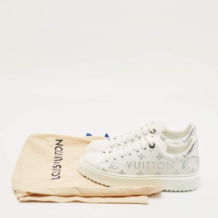 Pre Owned Louis Vuitton Time Out Size 38.5 White/Silver Leather Lace Up Sneakers