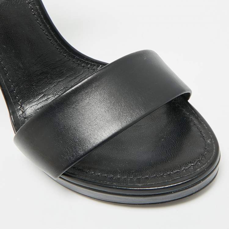 مملوكة مسبقًا صندل لويس فيتون مشجر متعدد الألوان قماش وجلد مع حزام للكاحل مقاس 38