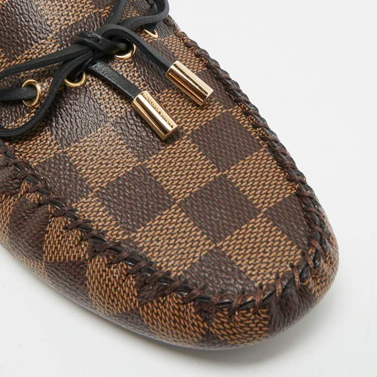 Pre Owned Louis Vuitton Gloria Size 40 Brown/Black Damier Ebene and Leather Loafers