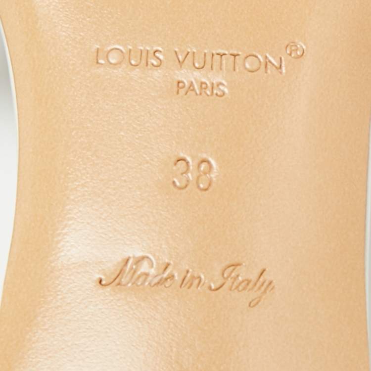 مملوكة مسبقًا Louis Vuitton Revival Size 38 White/Blue Monogram Leather Flat Slide