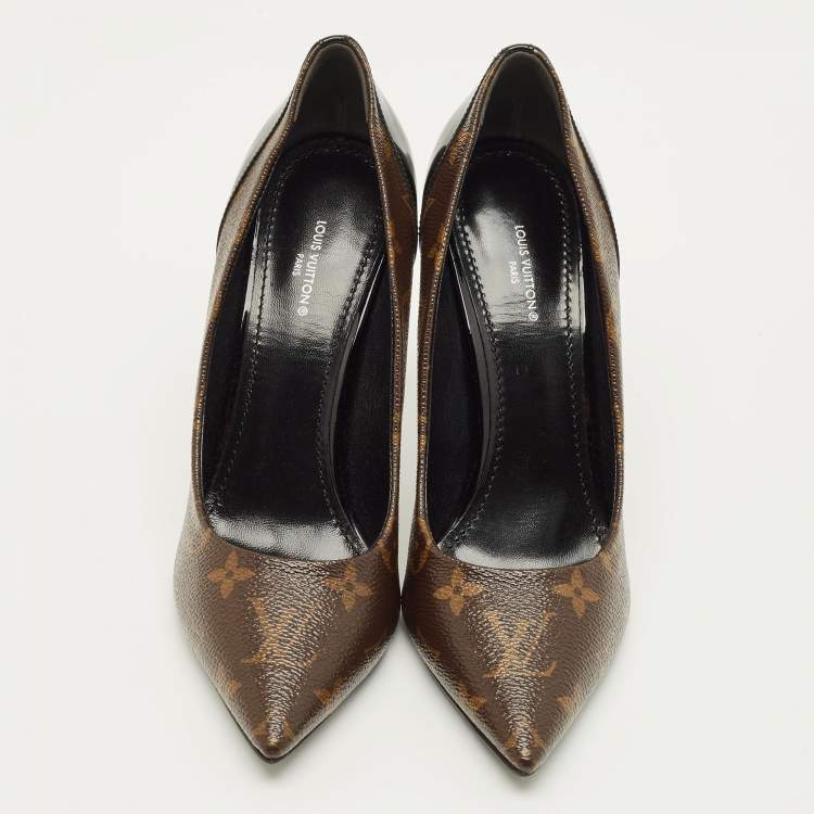 Pre Owned Louis Vuitton Chérie Size 39 Brown/Black Monogram Canvas and Patent Leather Pumps