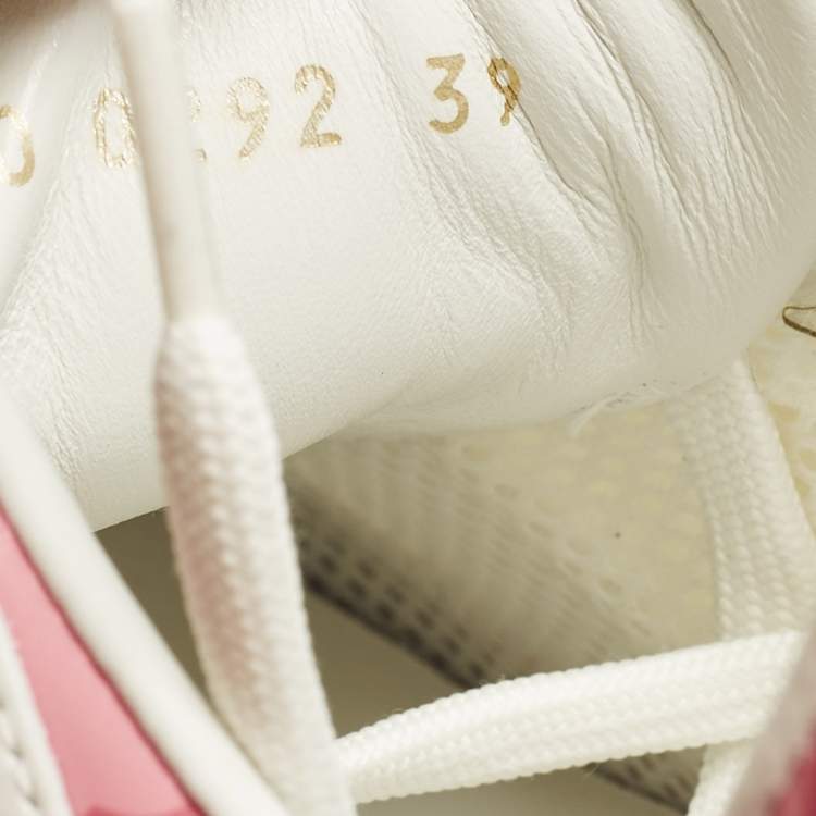 Pre Owned Louis Vuitton Run Away Size 39 White/Pink Leather and Mesh Low Top Sneakers