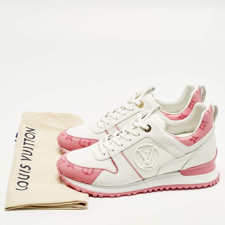 Pre Owned Louis Vuitton Run Away Size 39 White/Pink Leather and Mesh Low Top Sneakers