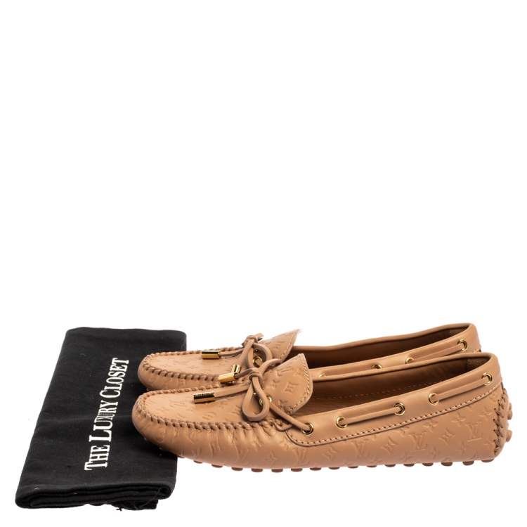 Pre Owned Louis Vuitton Beige Monogram Leather Gloria Bow Slip On Loafers Size 38