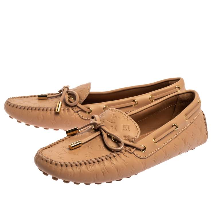 Pre Owned Louis Vuitton Beige Monogram Leather Gloria Bow Slip On Loafers Size 38