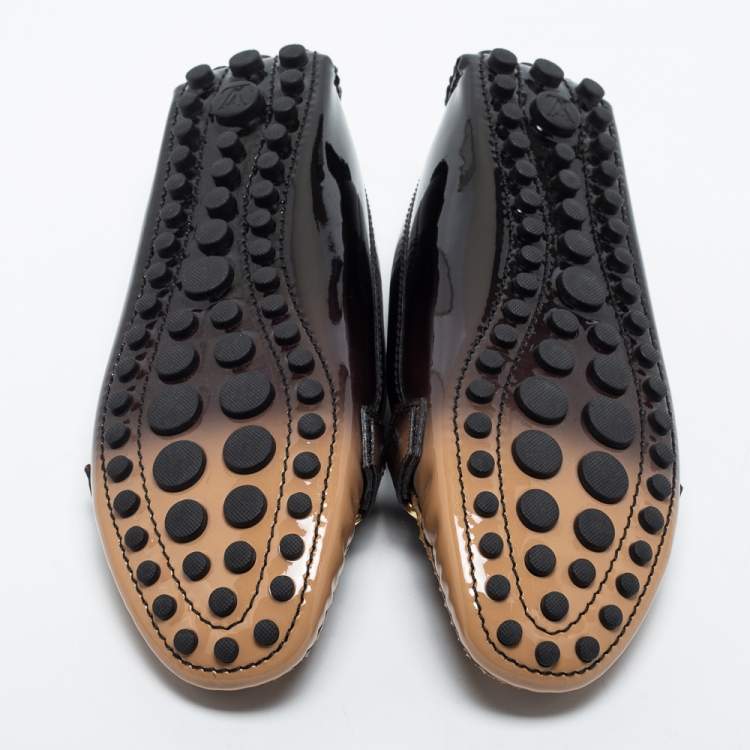 مملوكة مسبقًا Louis Vuitton Black/Beige Patent Leather Oxford Loafers Size 38