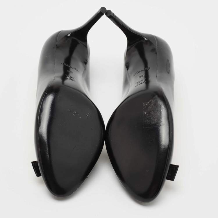 Pre Owned Louis Vuitton Black Patent Leather Fiance Pumps Size 39