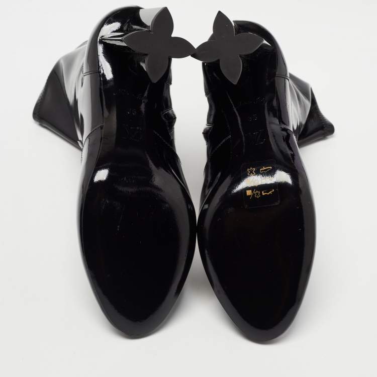 Pre Owned Louis Vuitton Black Patent Leather Silhouette Ankle Boots Size 35