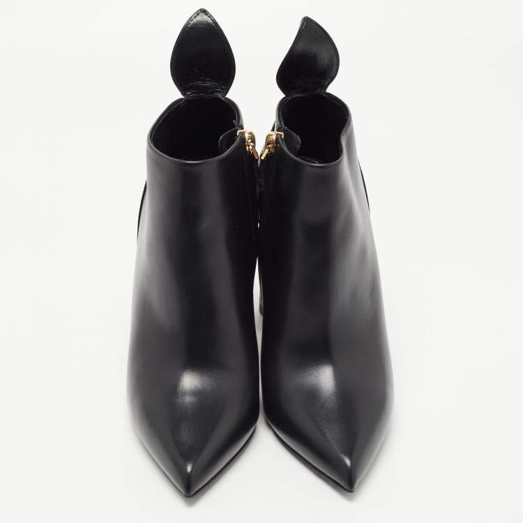 Pre Owned Louis Vuitton Black/Brown Monogram Canvas and Leather Rodeo Queen Ankle Boots Size 36