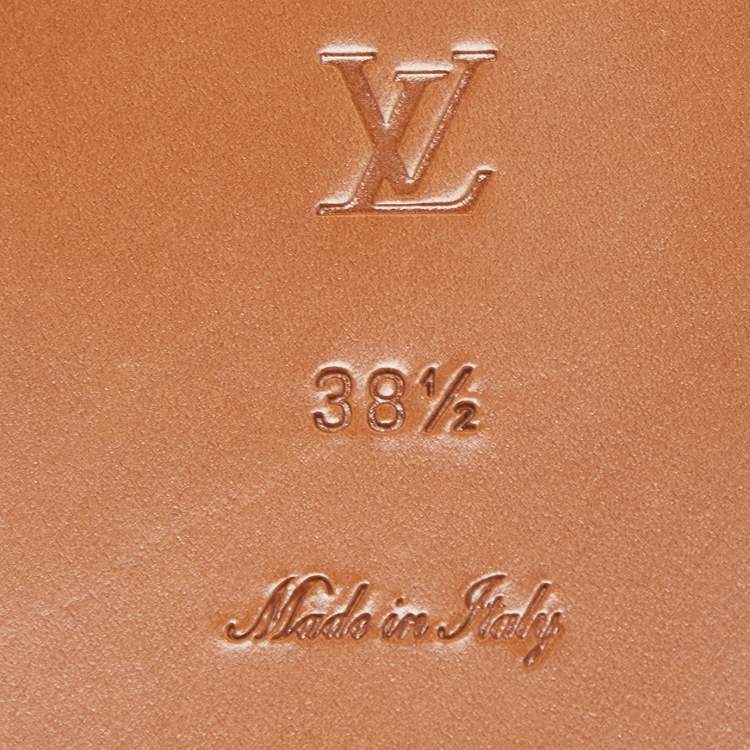 Pre Owned Louis Vuitton White Leather Revival  Slide Fats Size 38.5