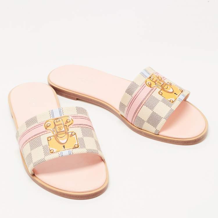 Pre Owned Louis Vuitton Beige/Navy Blue Damier Azur Canvas Lock It Flat Slides Size 40