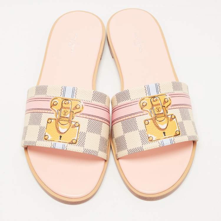 Pre Owned Louis Vuitton Beige/Navy Blue Damier Azur Canvas Lock It Flat Slides Size 40