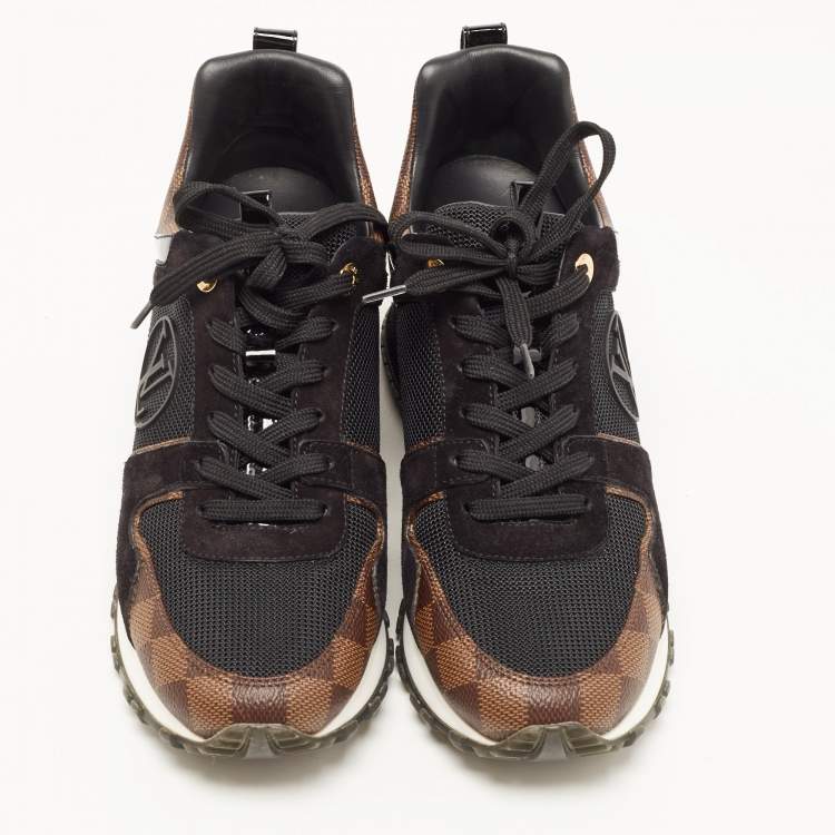 مملوكة مسبقًا Louis Vuitton Black/Brown Mesh and Monogram Canvas Run Away Sneakers Size 39.5