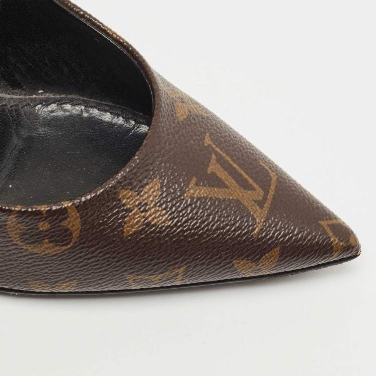 Pre Owned Louis Vuitton Black Patent Leather and Monogram Canvas Cherie Pumps Size 37