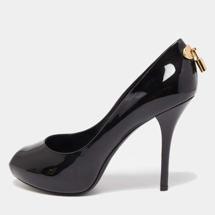Pre Owned Louis Vuitton Black Patent Leather Oh Really!  Pumps Size 37.5