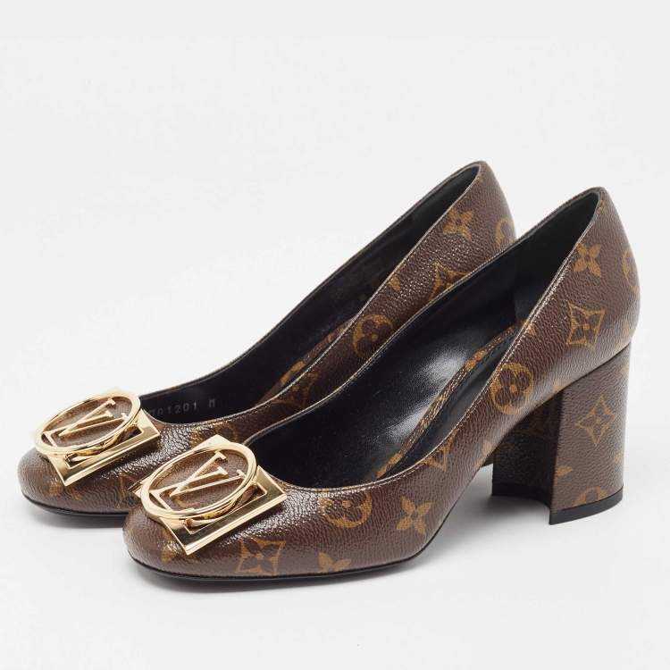 Pre Owned Louis Vuitton Brown Monogram Canvas Madeleine Pumps Size 37.5