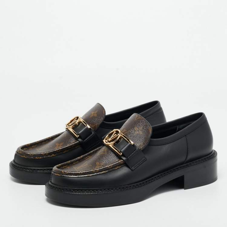Pre Owned Louis Vuitton Black Monogram Canvas and Leather Academy Loafers Size 41
