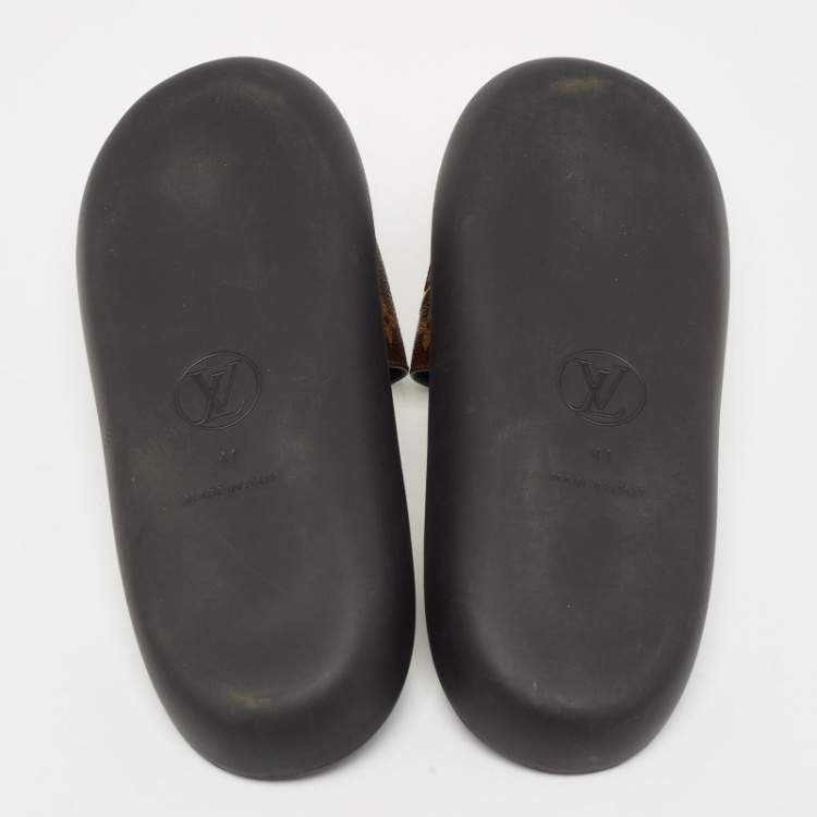 Pre Owned Louis Vuitton Brown Monogram Canvas Sunbath Flat Slides Size 41