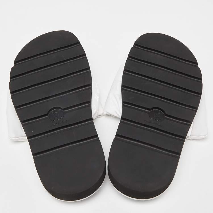 Pre Owned Louis Vuitton White Leather Velcro Flat Slides Size 40