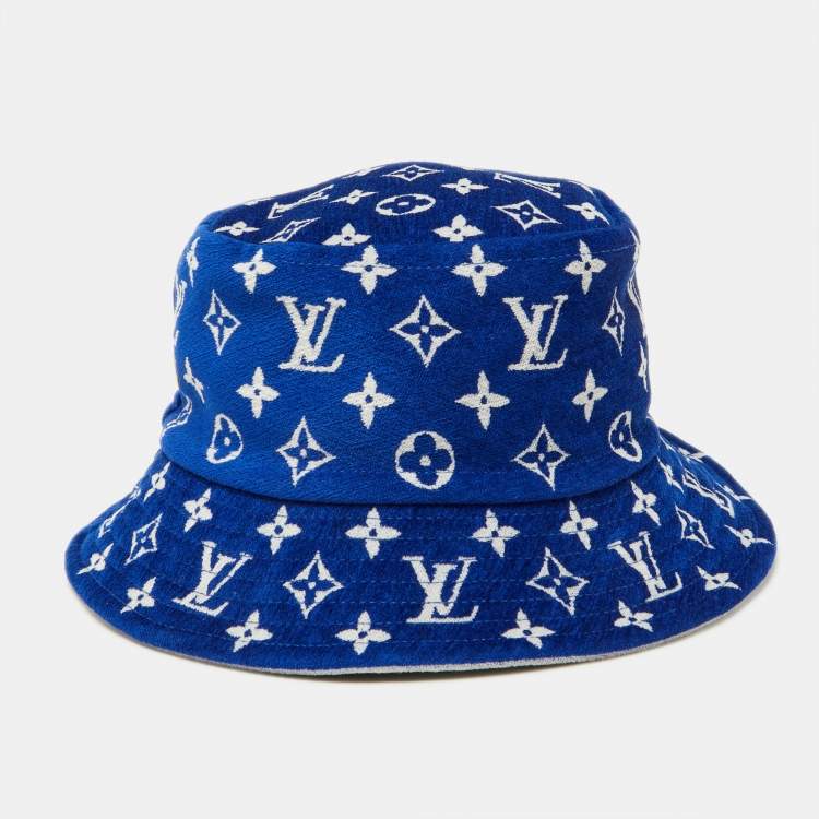 Pre Owned Louis Vuitton Bleu Monogram Velvet LV Match Bucket Hat M