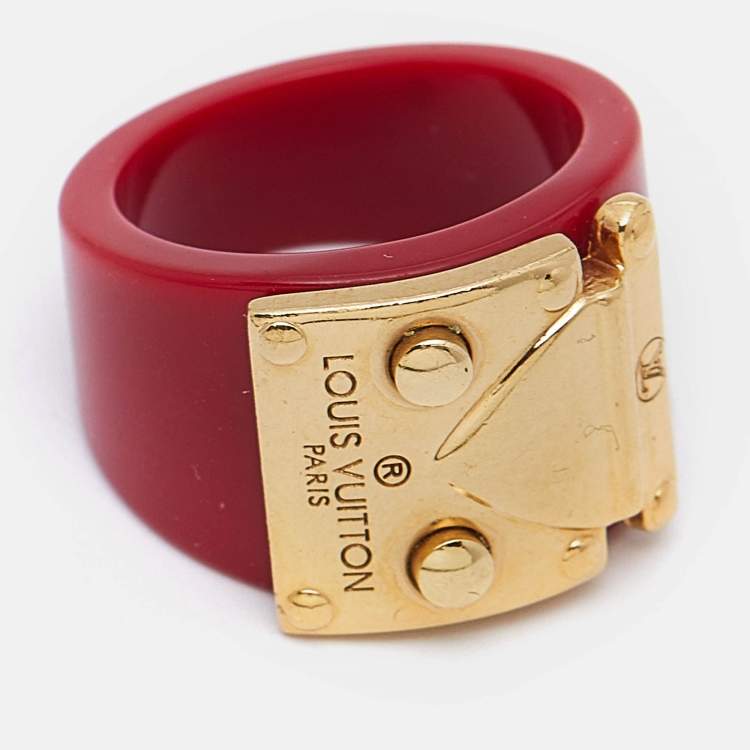 Pre Owned Louis Vuitton Fuchsia Resin Lock Me Gold Tone Ring Size 56