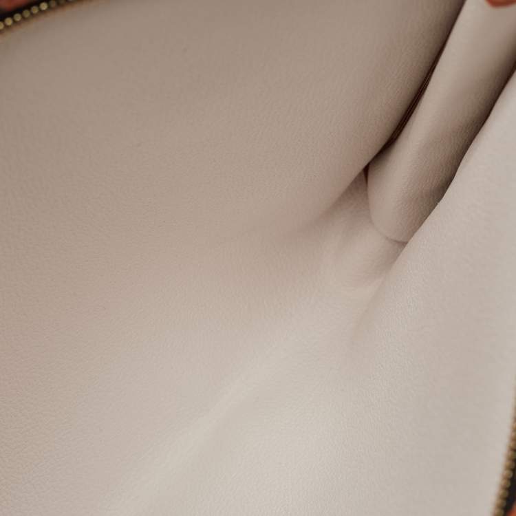 Pre Owned Louis Vuitton Cream/Caramel Monogram Giant Crafty Canvas Toiletry Pouch 26
