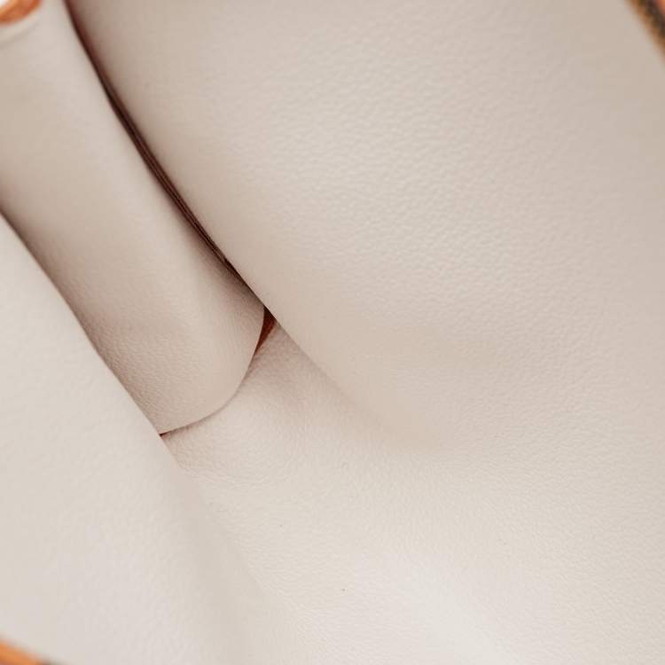 Pre Owned Louis Vuitton Cream/Caramel Monogram Giant Crafty Canvas Toiletry Pouch 26