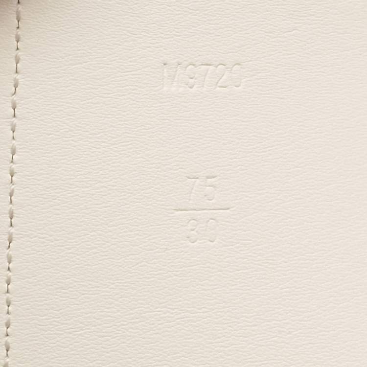 Pre Owned Louis Vuitton White Taurillon Leather Sun Tulle Charade Belt 75 CM