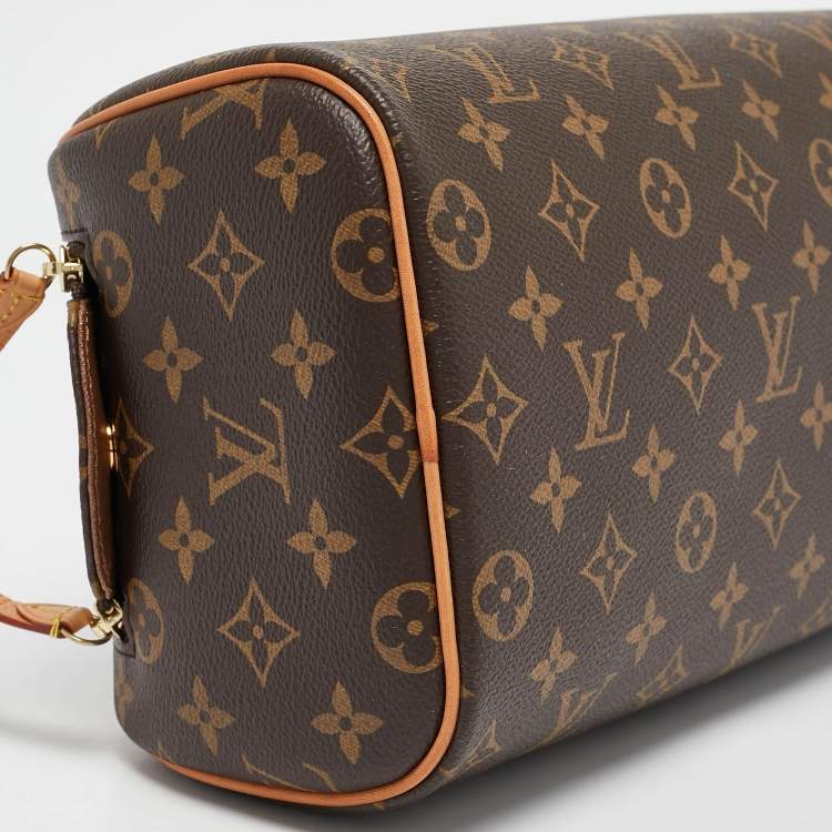 Pre Owned Louis Vuitton Monogram Canvas King Size Toiletry Bag