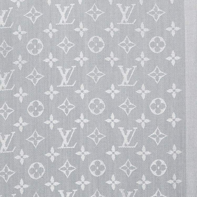 Pre Owned Louis Vuitton Grey Classique Monogram Silk & Wool Shawl