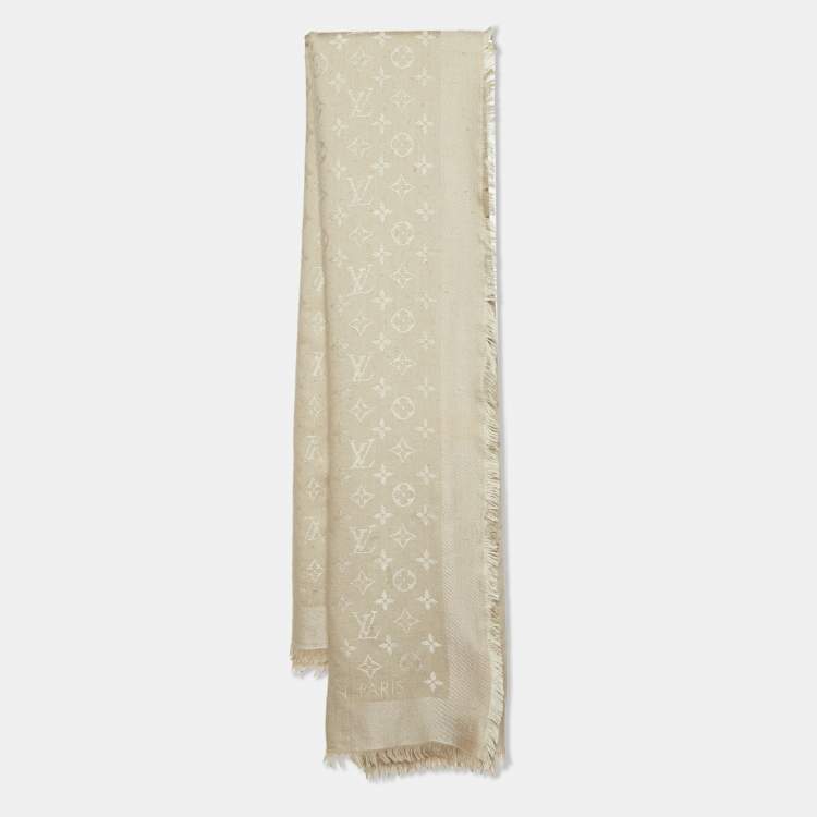 Pre Owned Louis Vuitton Classique Monogram Greige Wool Silk Classique Monogram Shawl