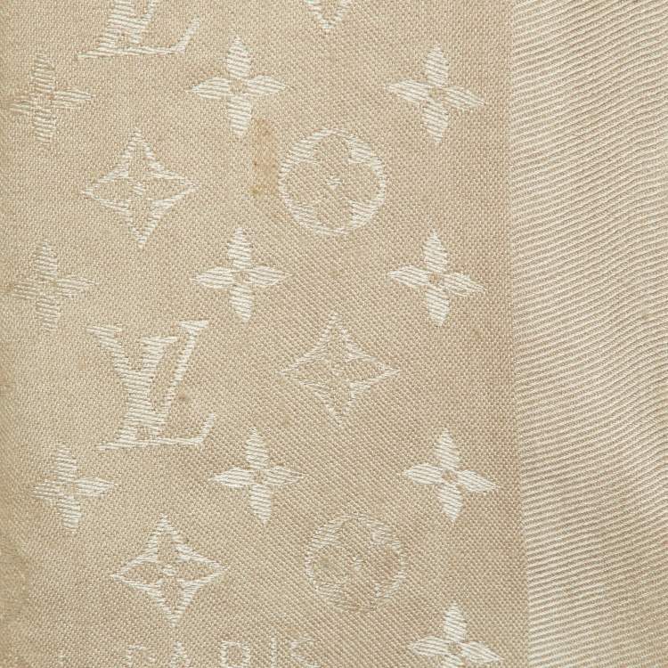 Pre Owned Louis Vuitton Classique Monogram Greige Wool Silk Classique Monogram Shawl
