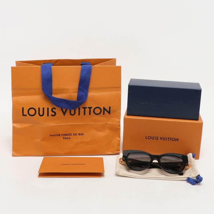 Pre Owned Louis Vuitton Black LV Link PM Cat Eye Sunglasses
