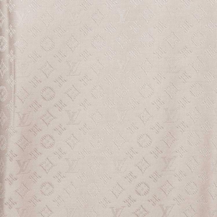 Pre Owned Louis Vuitton Creme Monogram Silk & Wool Evermore Shawl 