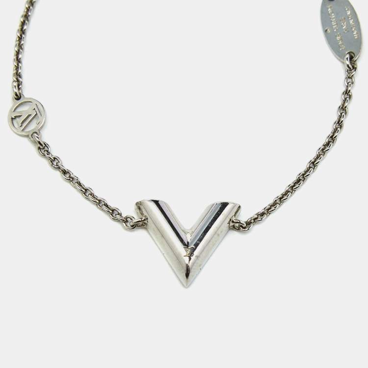 Pre Owned Louis Vuitton  Essential V Silver Tone Bracelet
