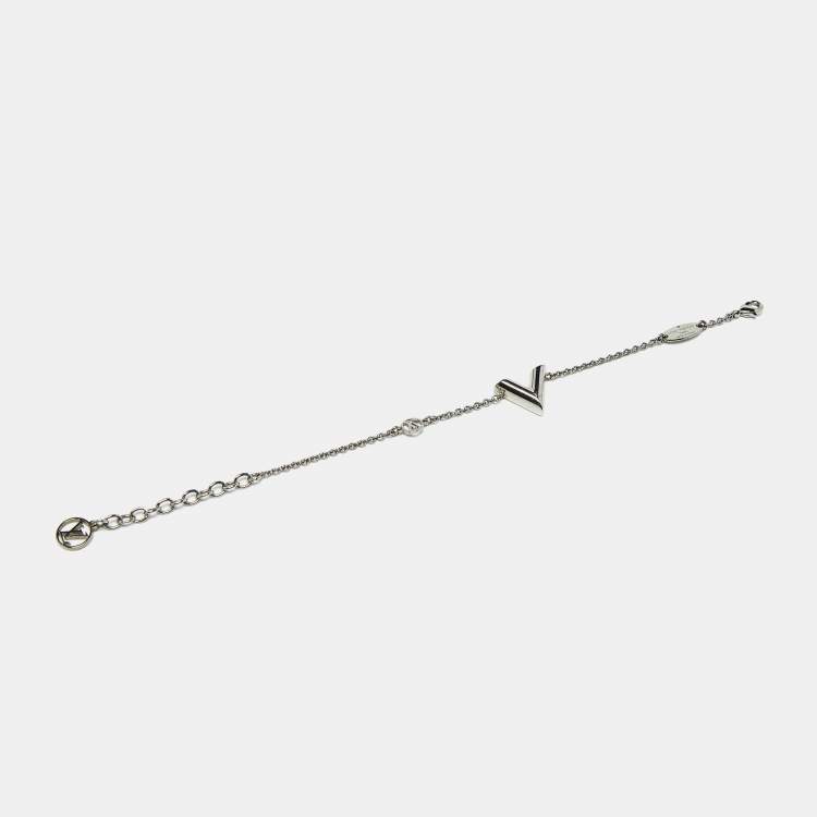 Pre Owned Louis Vuitton  Essential V Silver Tone Bracelet