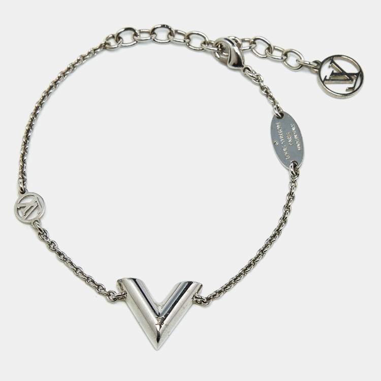 Pre Owned Louis Vuitton  Essential V Silver Tone Bracelet