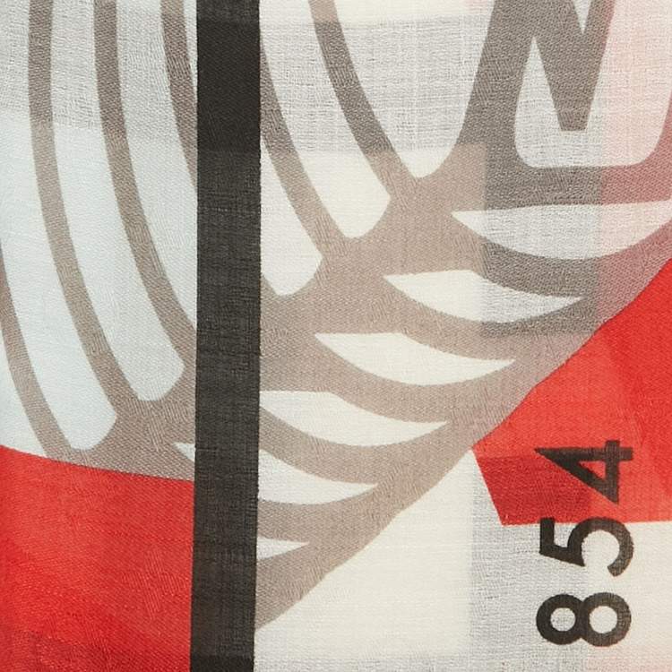 مملوكة مسبقًا Louis Vuitton Limited Edition White Silk Blend Series 3 Shawl