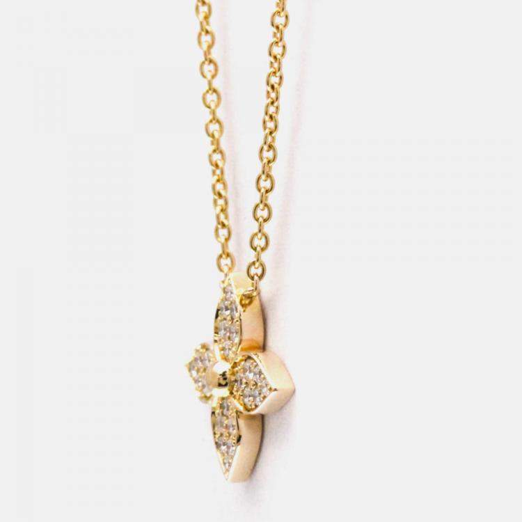 Pre Owned Louis Vuitton Star Blossom 18K Rose Gold and Diamond Pendant Necklace