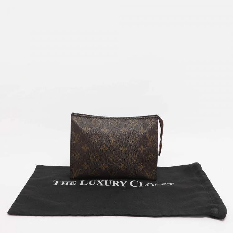 مملوكة مسبقًا Louis Vuitton Monogram Canvas Toiletry 19 Pouch
