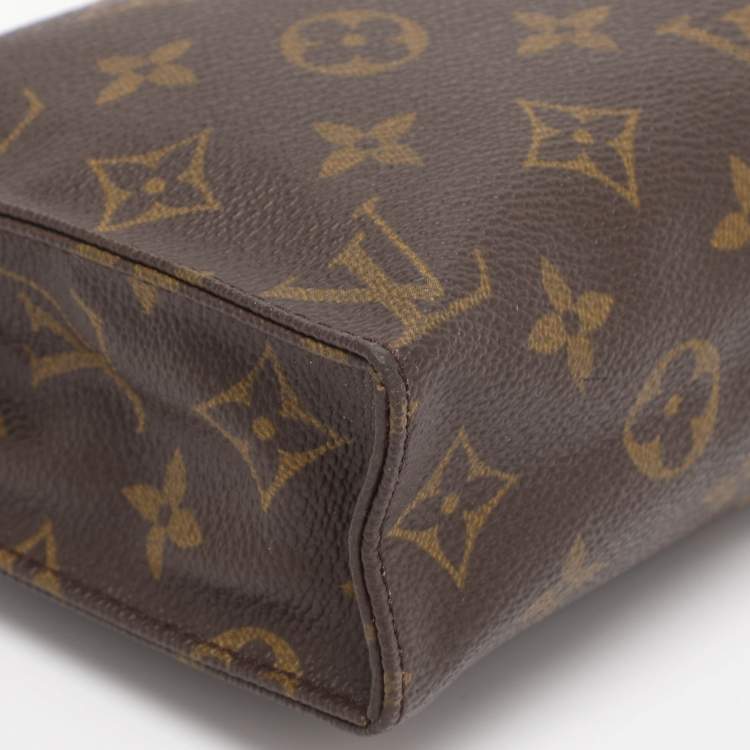 مملوكة مسبقًا Louis Vuitton Monogram Canvas Toiletry 19 Pouch