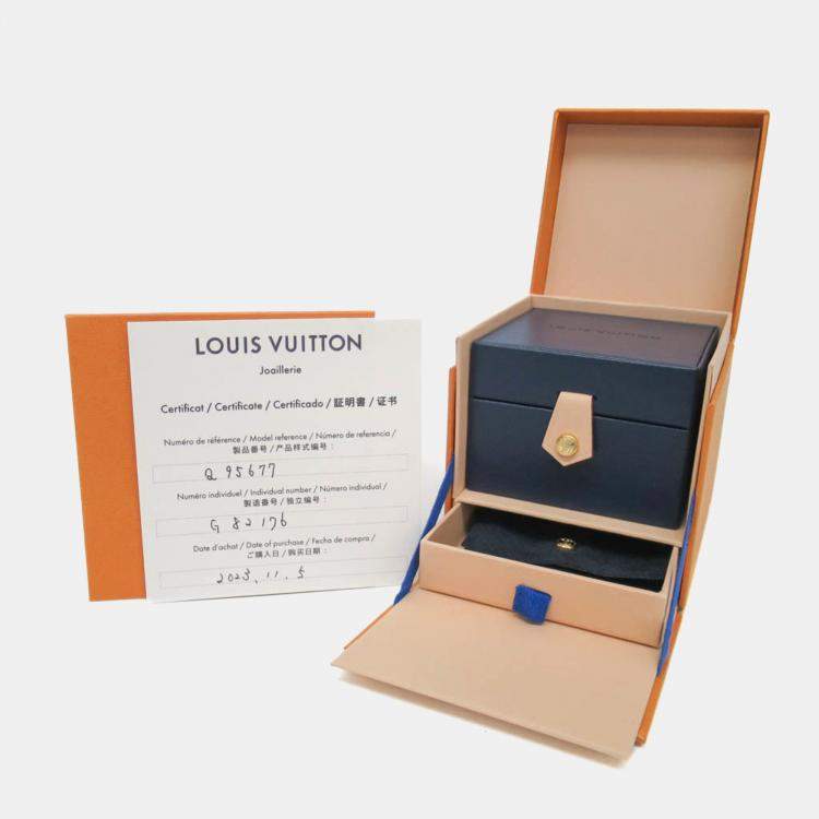 مملوكة مسبقًا Louis Vuitton Star Blossom BB 18K Yellow Gold Onyx Charm Bracelet